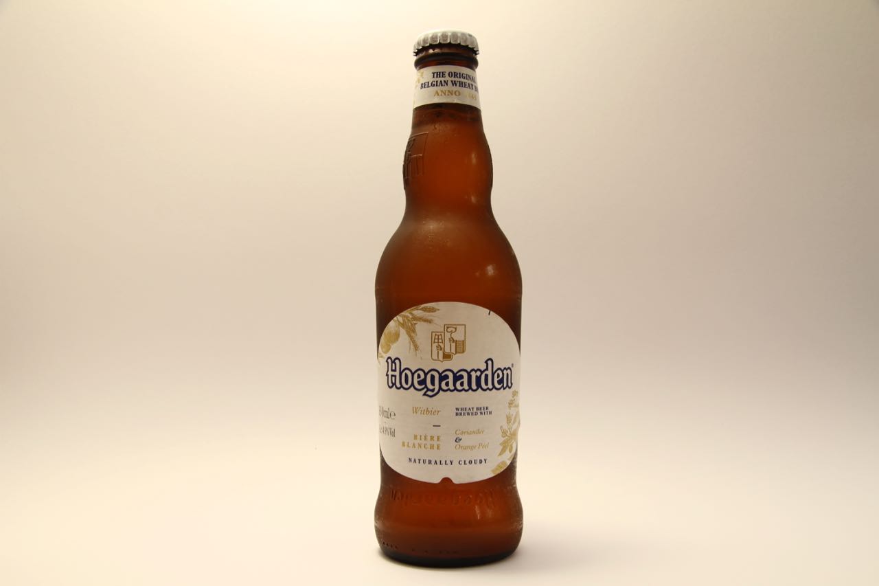 世界が認める美味さ ヒューガルデン ホワイト はビールが苦手な人にも超オススメなホワイトビール エンジョイ ビアーズ